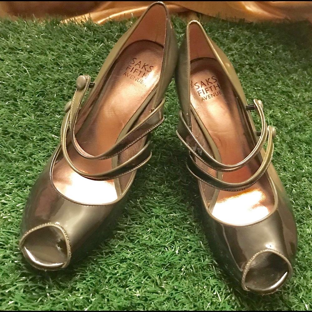 Saks Fifth Avenue Ombré Patent Heels